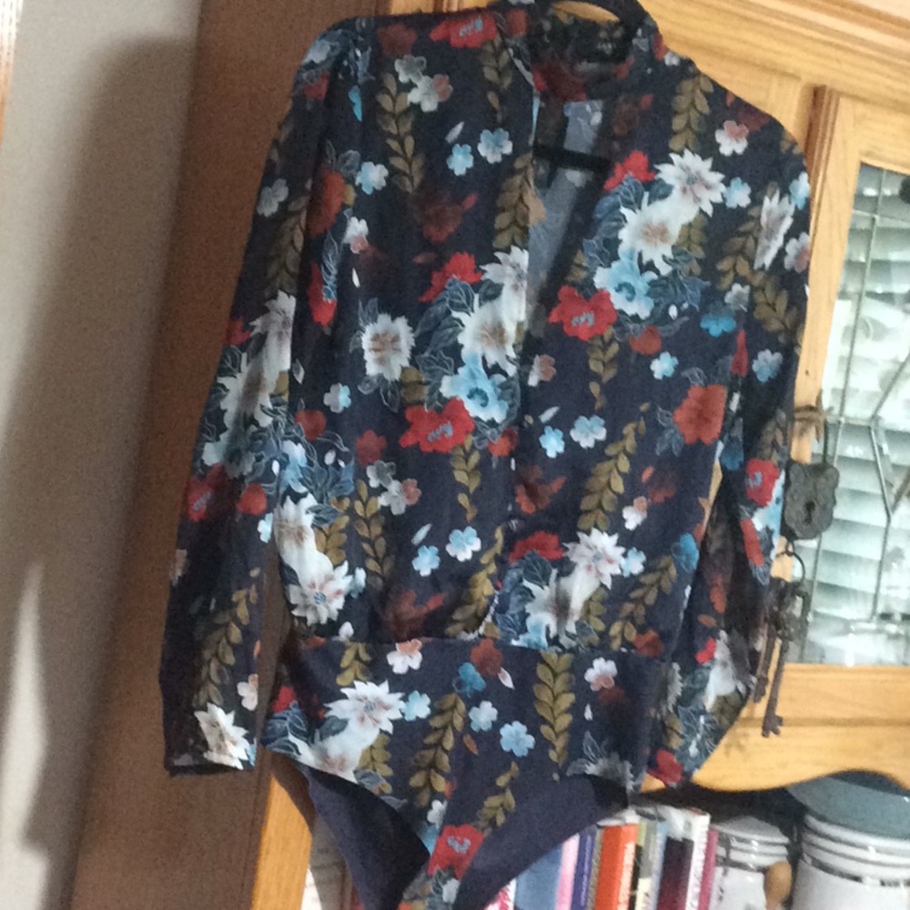 Zara blue floral Body suit Size M